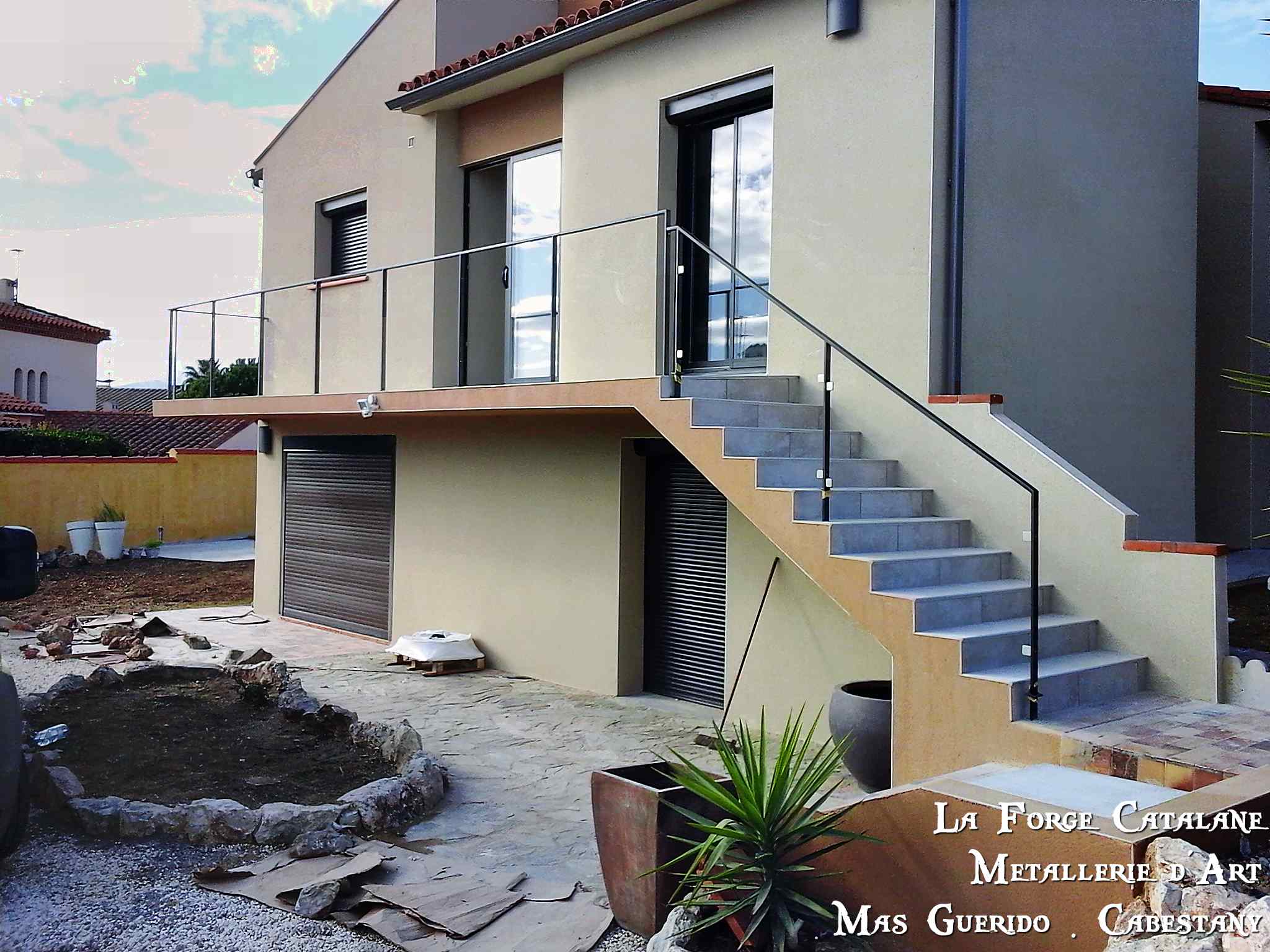 rambarde rampant remplissage vitrage feuillete forge catalane.jpg